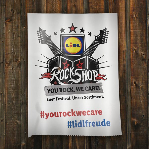 Formgeschnittenes Banner für den Lidl Rock Shop beim Rock im Park Festival